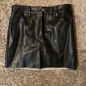 leather skirt